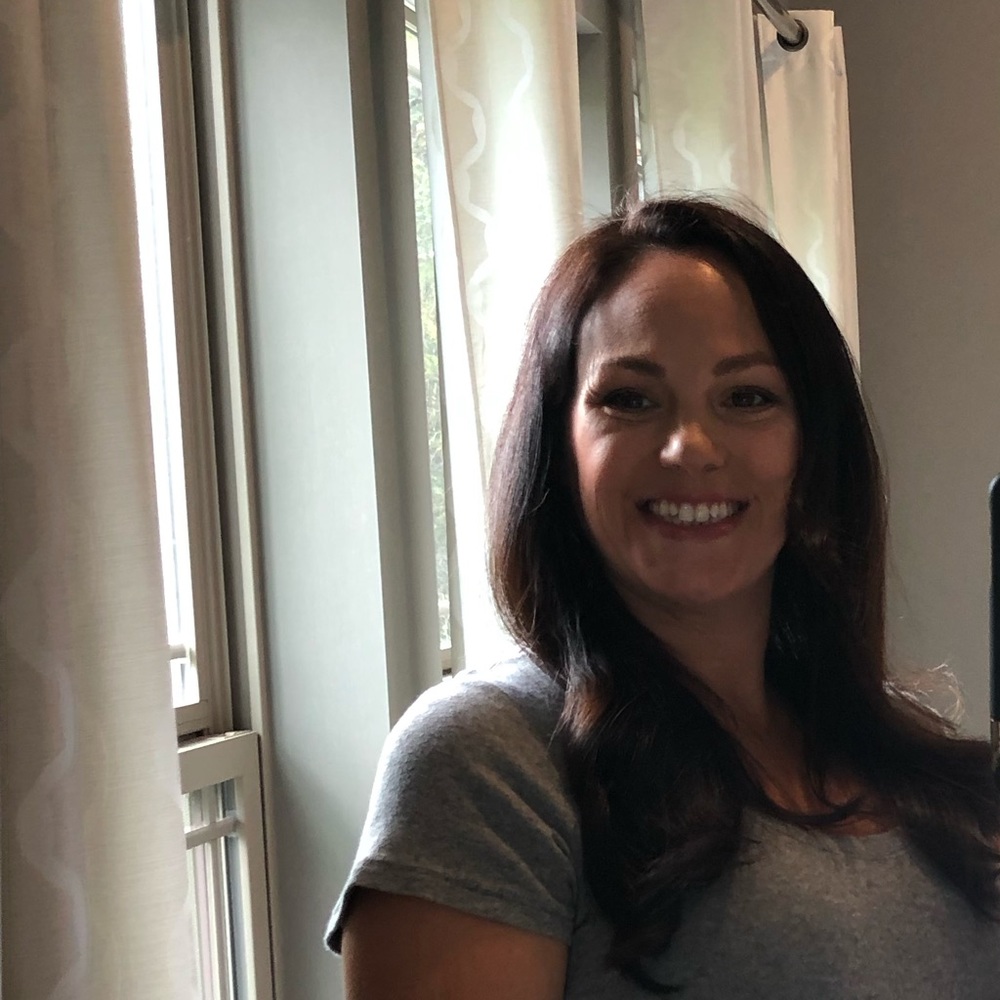 Meet your Posher, Stephanie